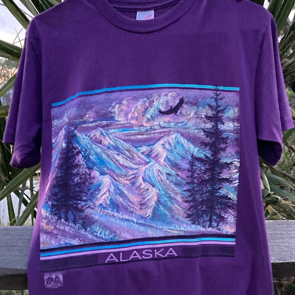 Vintage 90s Alaska Wildlife Nature 1992 Jerzees Tee